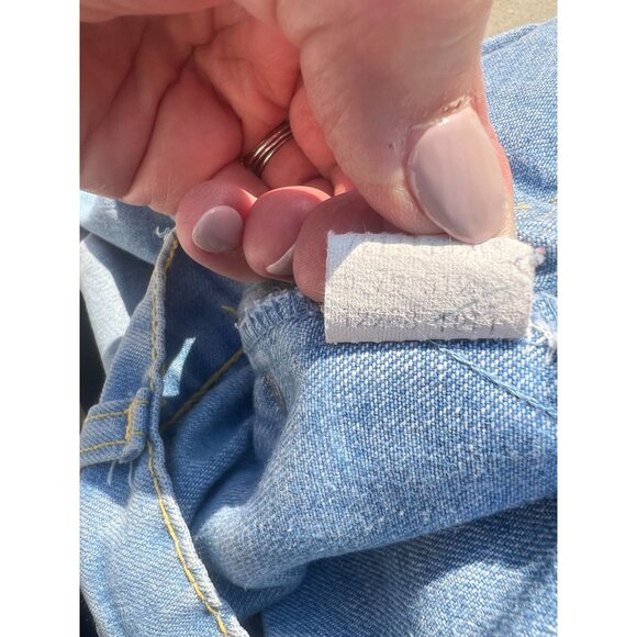 Vintage RARE Toddler Levi's Jeans with Rainbow Star Back Pocket - Picture 8 of 9